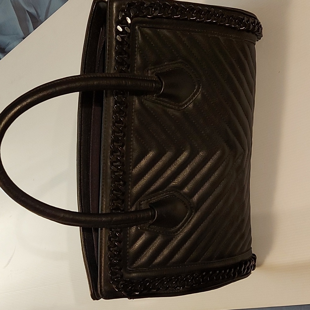 "Doctor" type handbag